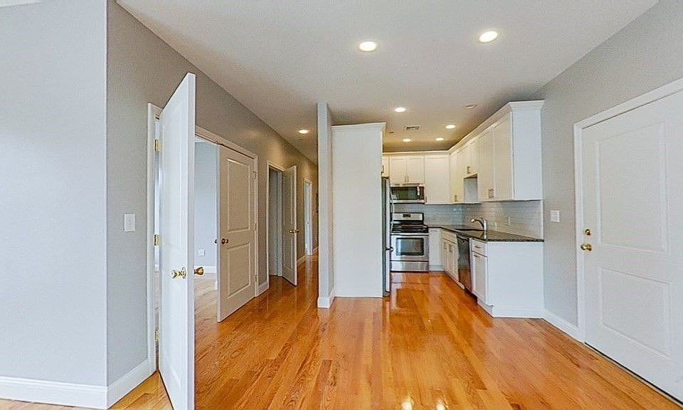 2 bed, 2 bath apartment for rent at 15 Dana Ave Unit 3, Hyde Park