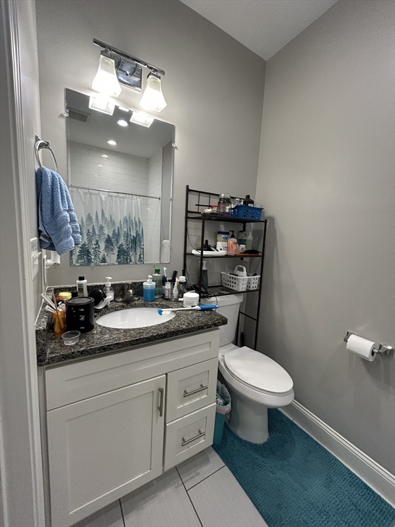 2 bed, 2 bath apartment for rent at 15 Dana Ave Unit 4, Hyde Park — photo 14 of 17