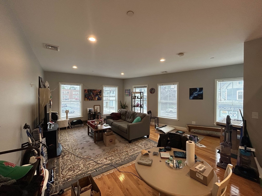 2 bed, 2 bath apartment for rent at 15 Dana Ave Unit 4, Hyde Park