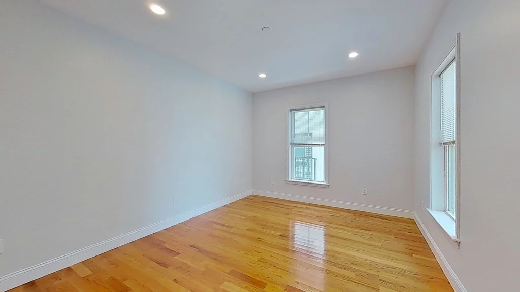 2 bed, 2 bath apartment for rent at 15 Dana Ave Unit 5, Hyde Park — photo 6 of 9