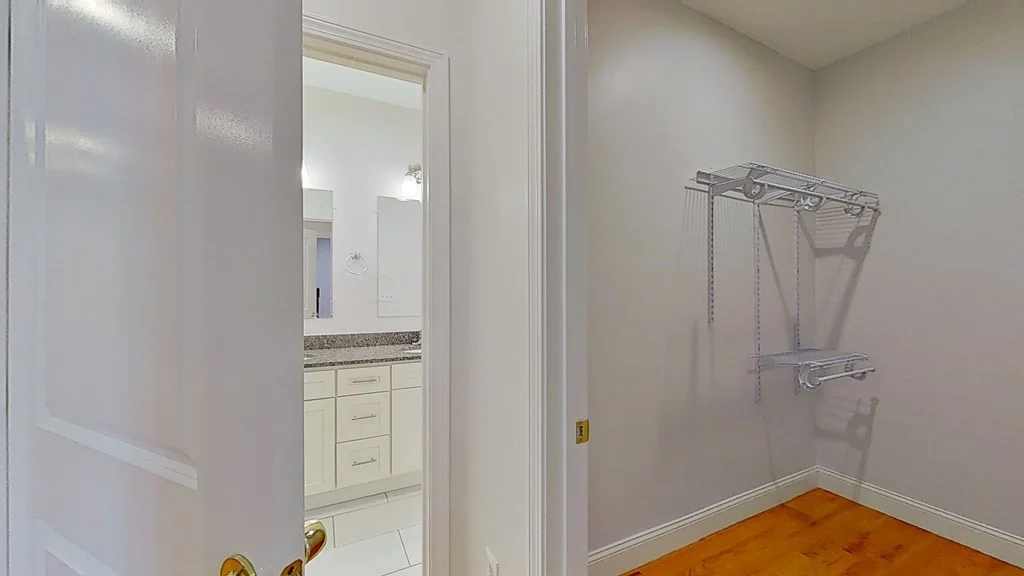 2 bed, 2 bath apartment for rent at 15 Dana Ave Unit 5, Hyde Park — photo 7 of 9