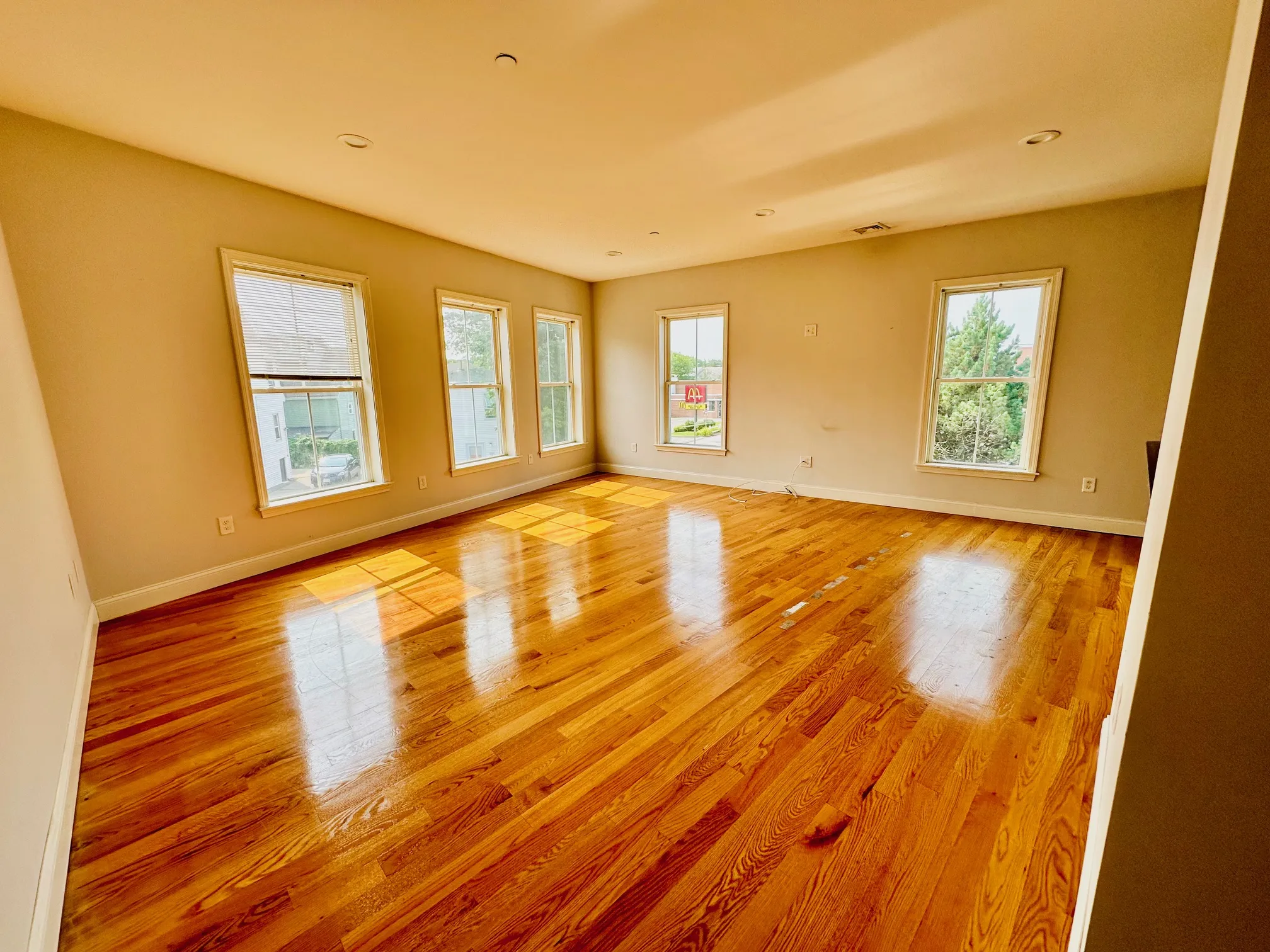 2.5 bed, 2 bath apartment for rent at 15 Dana Ave Unit 6, Hyde Park — photo 13 of 17