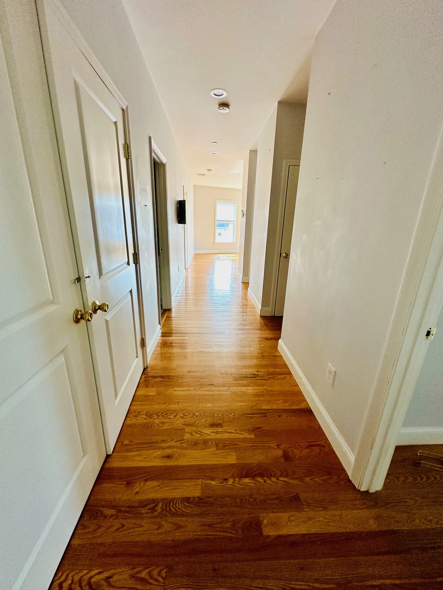 2.5 bed, 2 bath apartment for rent at 15 Dana Ave Unit 6, Hyde Park — photo 14 of 17