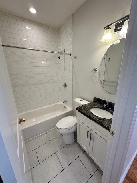 2 bed, 2 bath apartment for rent at 15 Dana Ave Unit 7, Boston — photo 13 of 17