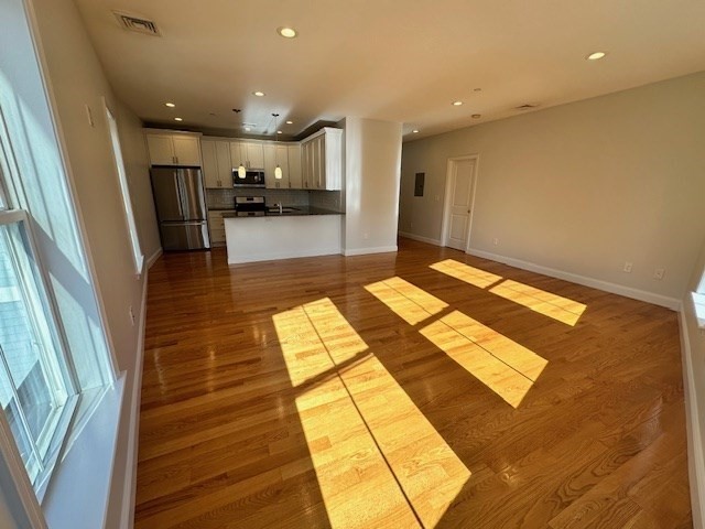 2 bed, 2 bath apartment for rent at 15 Dana Ave Unit 7, Boston — photo 3 of 17