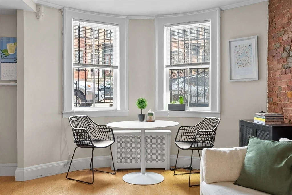1 bed, 1 bath apartment for rent at 15 Dartmouth St Unit A, South End — photo 3 of 13