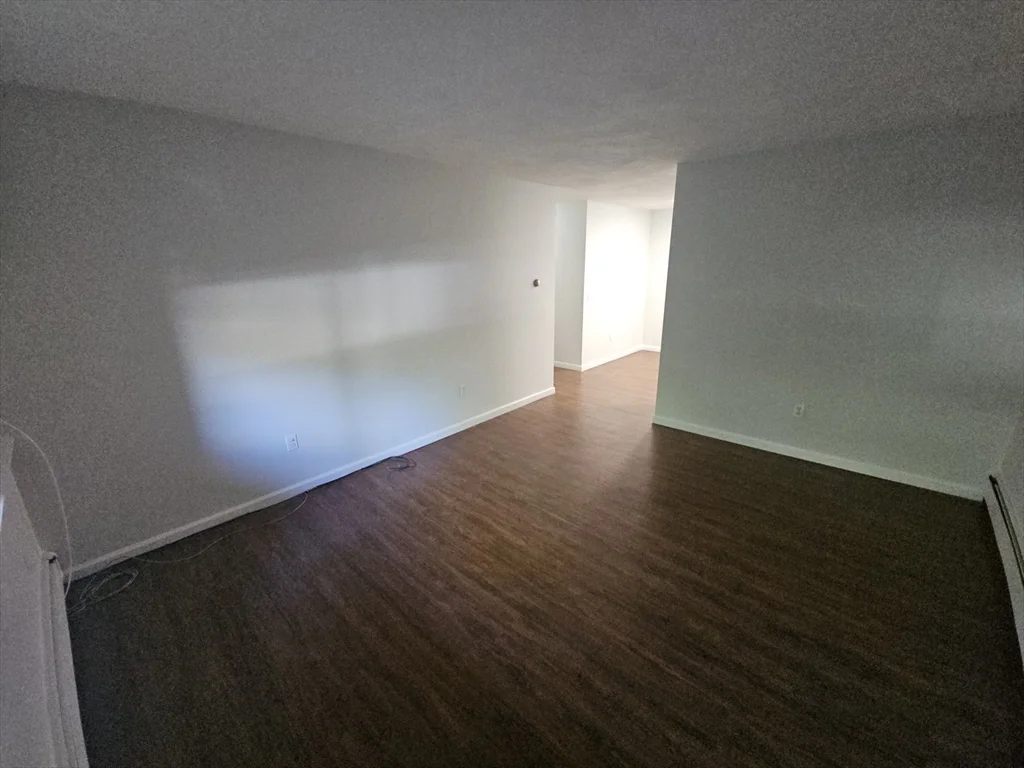 1 bed, 1 bath apartment for rent at 15 Davis Rd Unit A8, Acton — photo 5 of 5