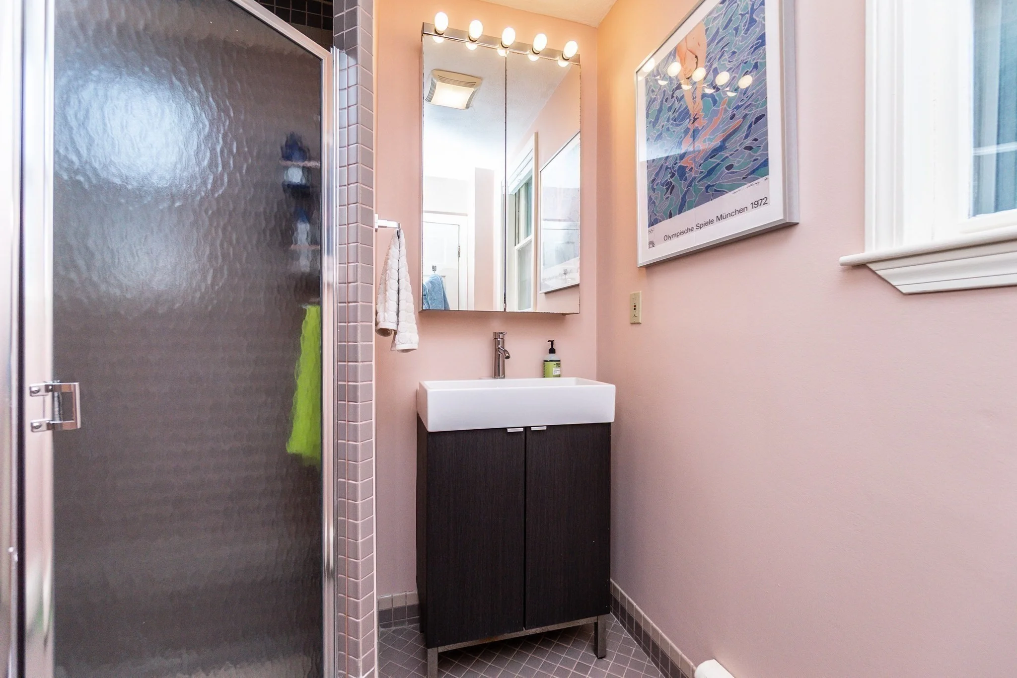 3 bed, 2 bath apartment for rent at 15 Day St Unit 2, North Cambridge — photo 12 of 14