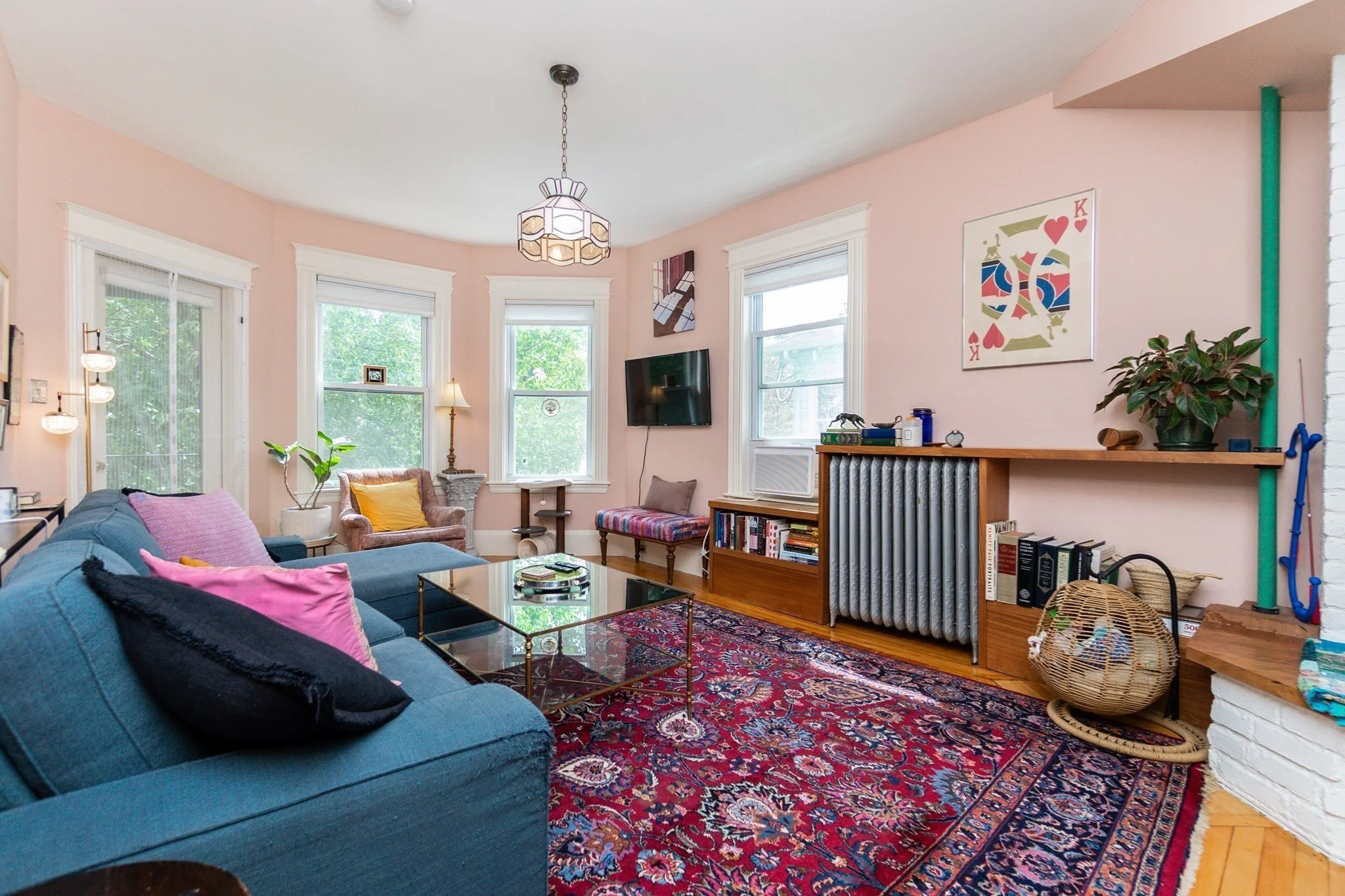 3 bed, 2 bath apartment for rent at 15 Day St Unit 2, North Cambridge — photo 2 of 14