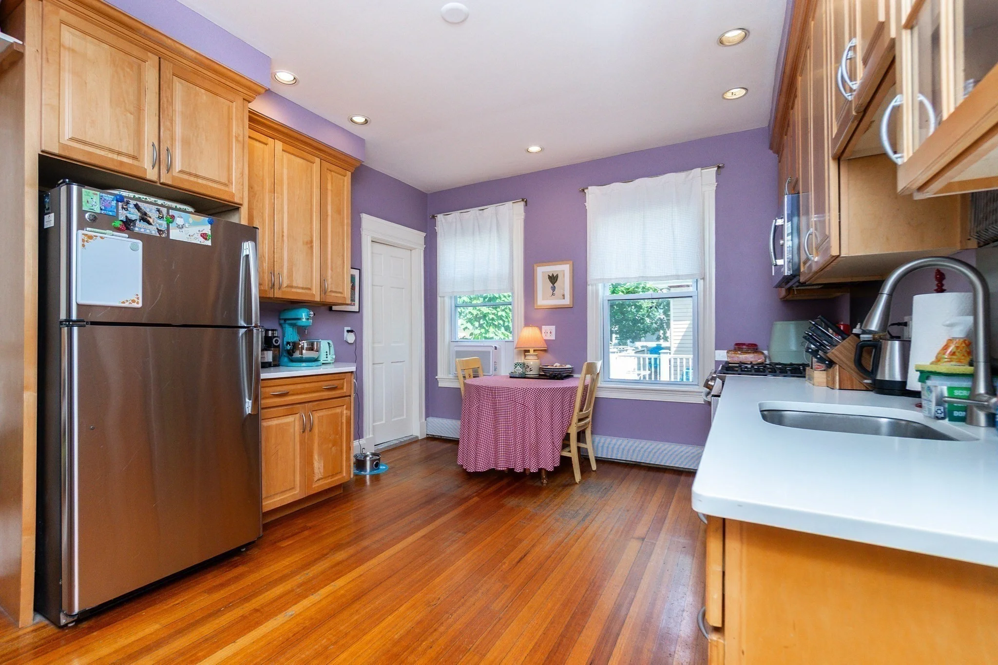 3 bed, 2 bath apartment for rent at 15 Day St Unit 2, North Cambridge — photo 9 of 14