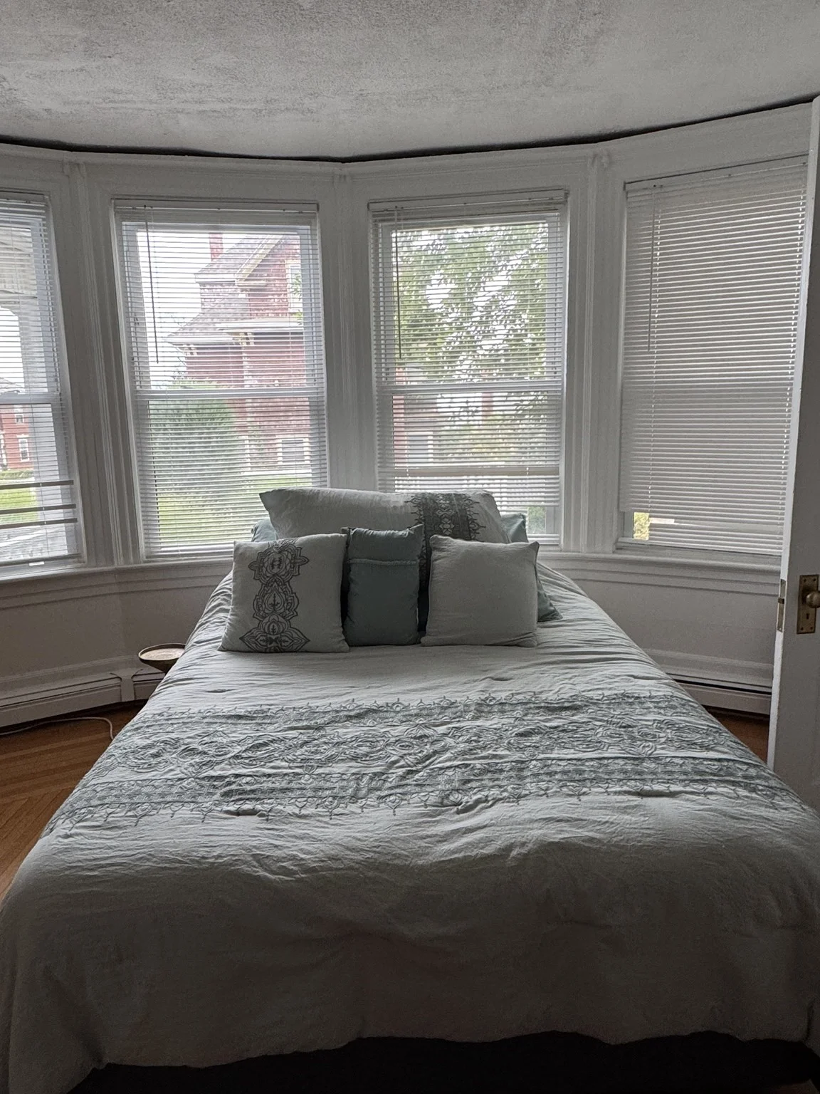 1 bed, 1 bath apartment for rent at 15 Deer Cove St Unit 1, Lynn — photo 14 of 20