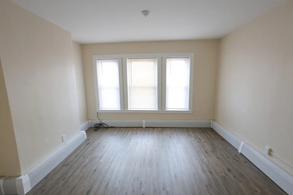 3 bed, 1 bath apartment for rent at 15 Delle Ave Unit 1, Mission Hill — photo 20 of 23