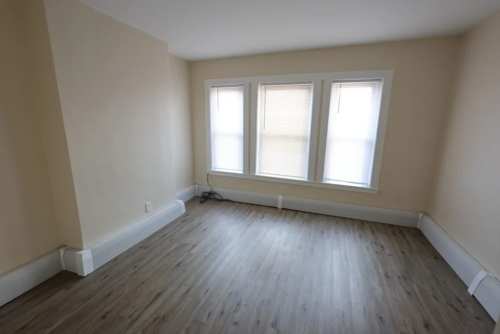 3 bed, 1 bath apartment for rent at 15 Delle Ave Unit 1, Mission Hill — photo 23 of 23