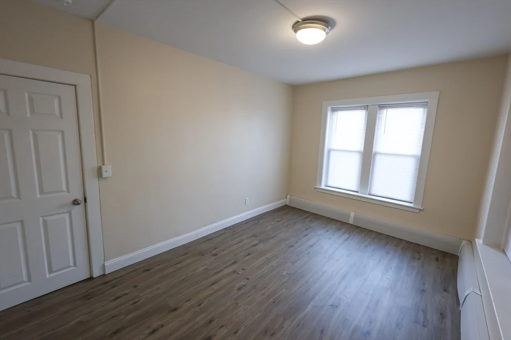 3 bed, 1 bath apartment for rent at 15 Delle Ave Unit 1, Mission Hill — photo 7 of 23