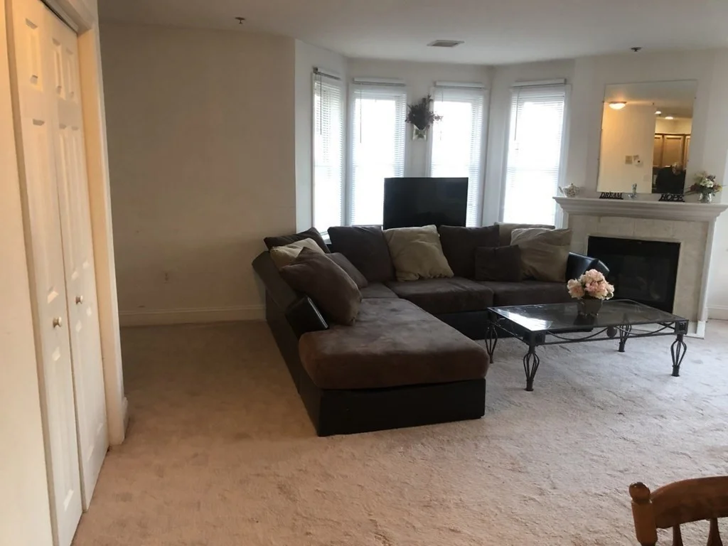 2 bed, 2 bath apartment for rent at 15 Des Moines Unit 202, Quincy — photo 3 of 16