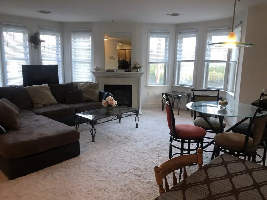 2 bed, 2 bath apartment for rent at 15 Des Moines Unit 202, Quincy — photo 2 of 16