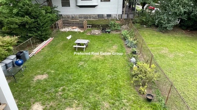 4 bed, 1 bath apartment for rent at 15 Dix St Unit 2, Dorchester — photo 14 of 14