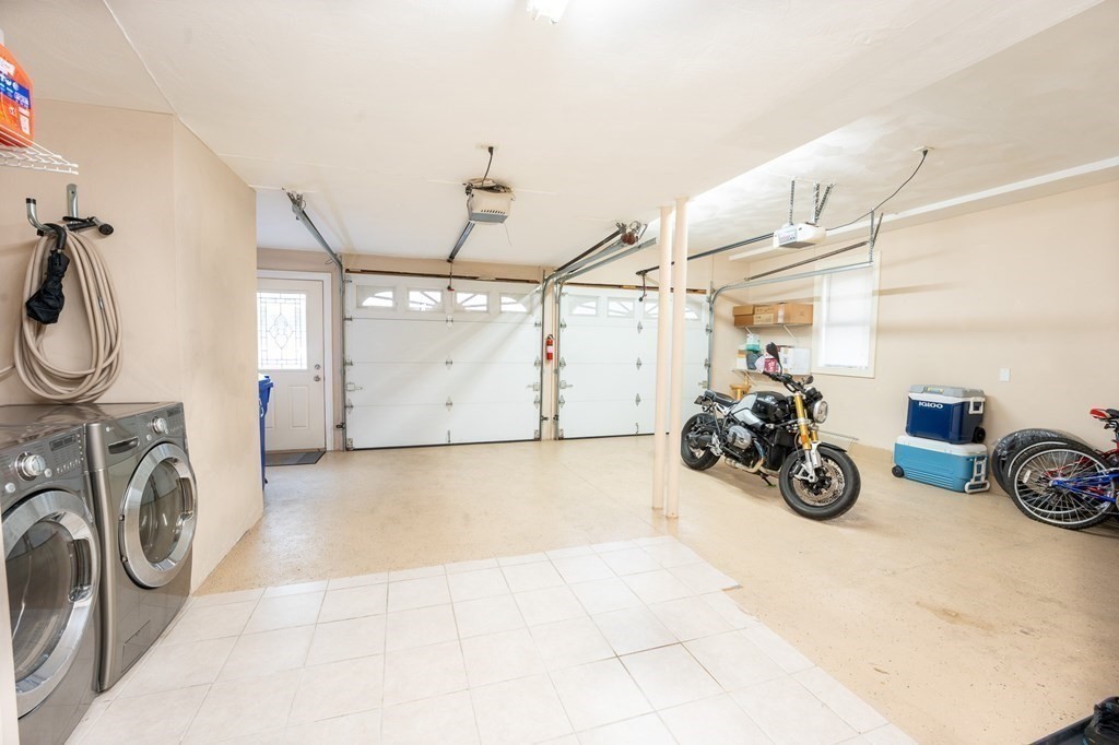 3 bed, 2 bath apartment for rent at 15 Downer Ct Unit 0, Dorchester — photo 16 of 20