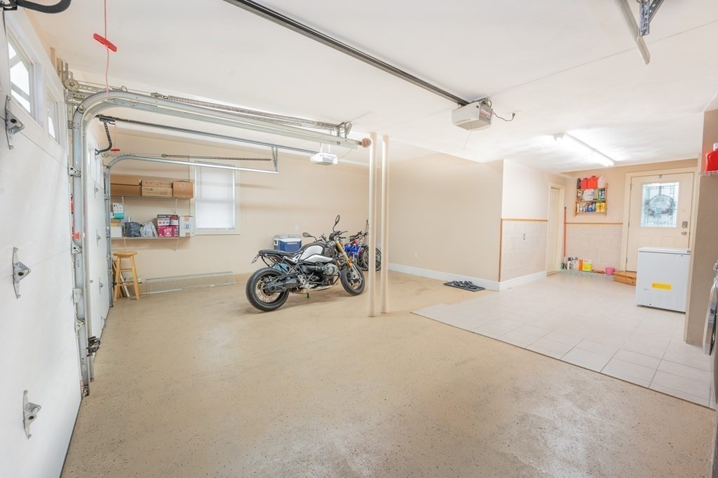 3 bed, 2 bath apartment for rent at 15 Downer Ct Unit 0, Dorchester — photo 17 of 20