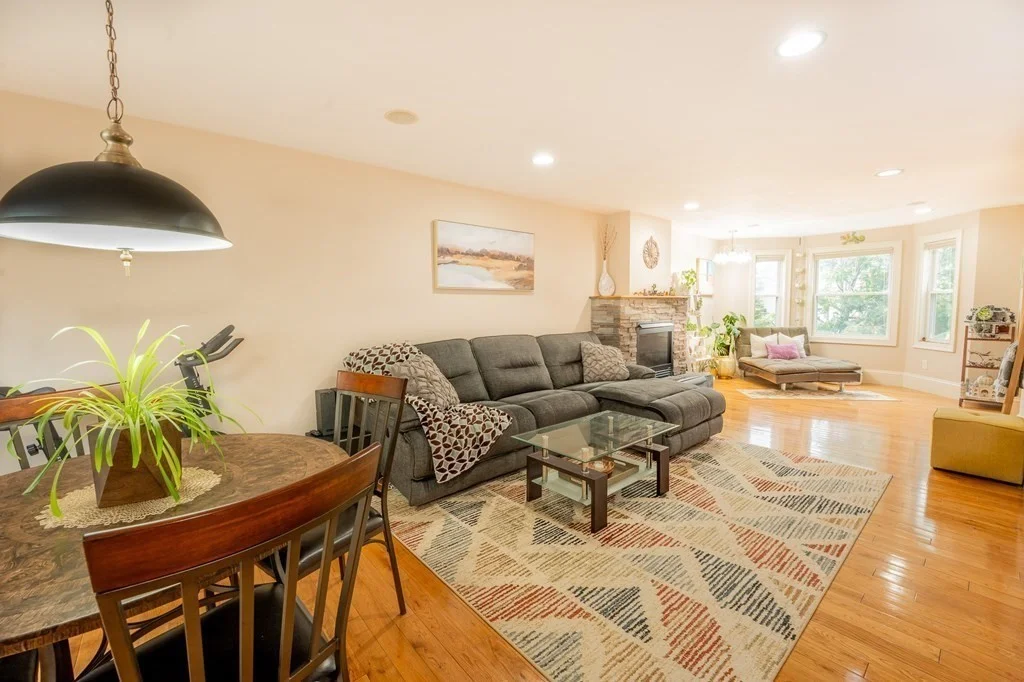 3 bed, 2 bath apartment for rent at 15 Downer Ct Unit 15, Dorchester — photo 7 of 20