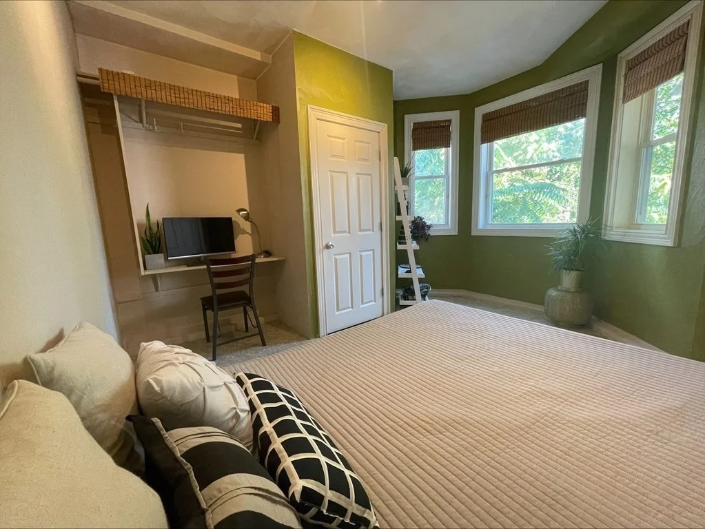 3 bed, 2 bath apartment for rent at 15 Downer Ct Unit 15, Dorchester — photo 16 of 20