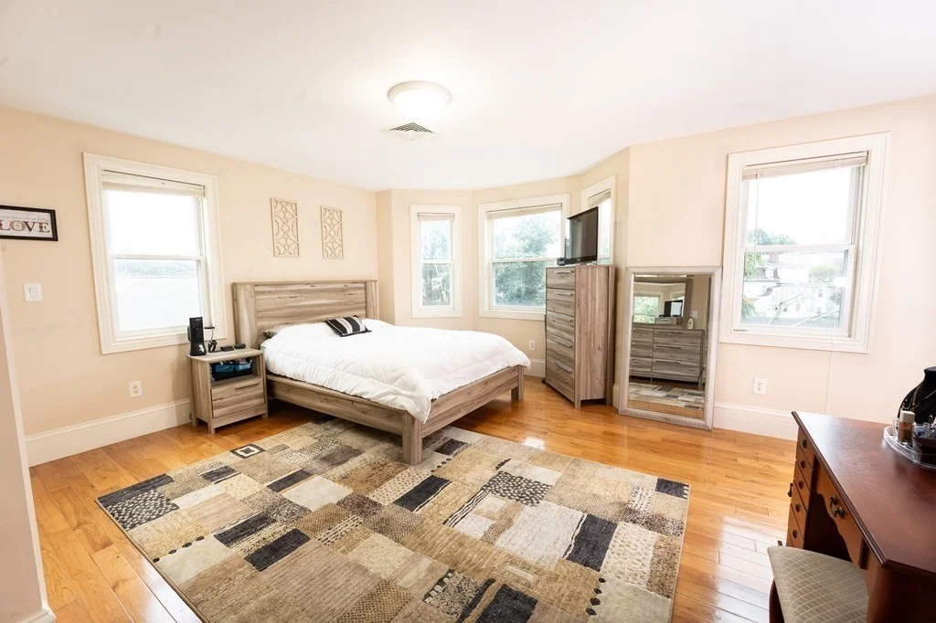 3 bed, 2 bath apartment for rent at 15 Downer Ct Unit 15, Dorchester — photo 12 of 20