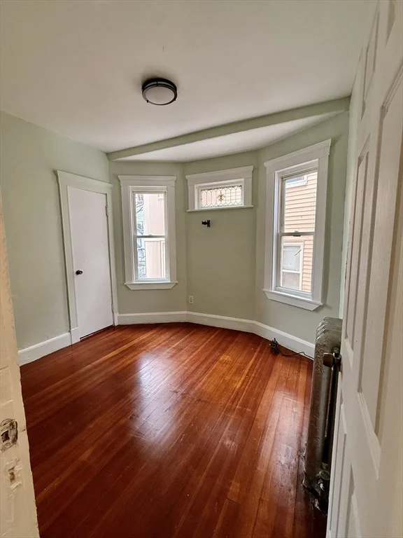 3 bed, 1 bath apartment for rent at 15 Dunlap St Unit 2, Dorchester — photo 5 of 8