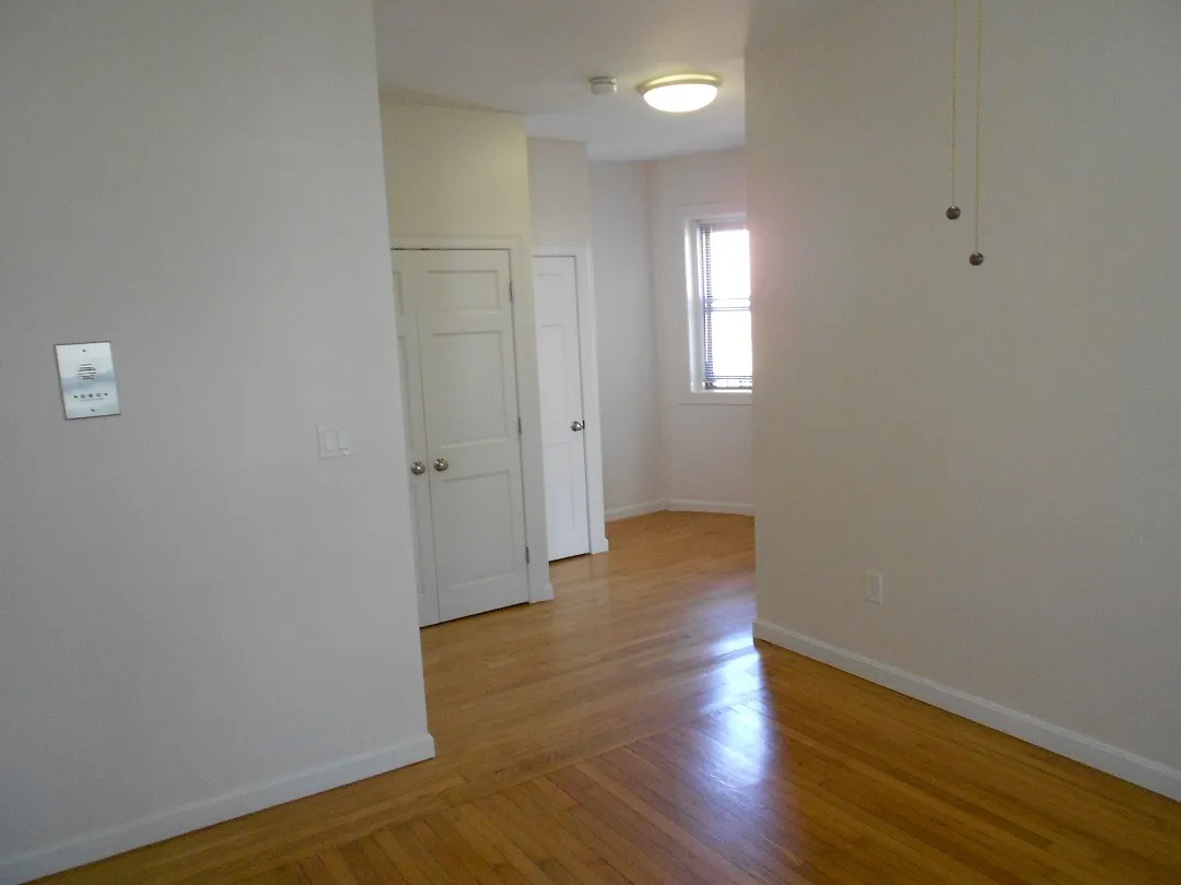 1 bed, 1 bath apartment for rent at 15 Edgerly Rd Unit 13, Fenway — photo 2 of 7