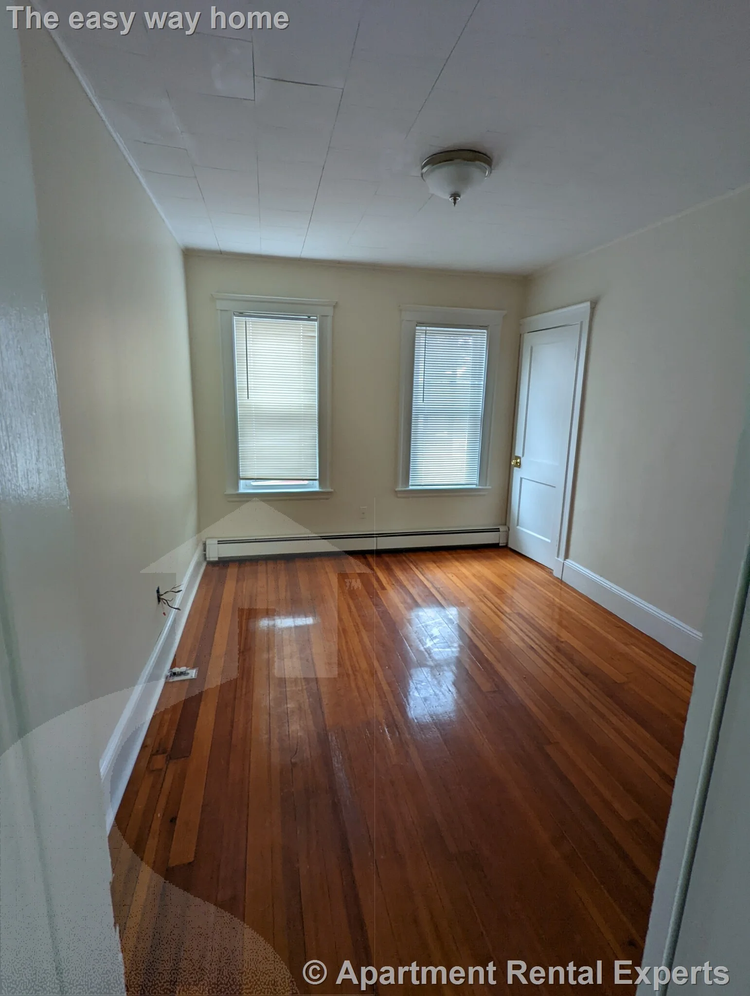 4 bed, 2 bath apartment for rent at 15 Egerton Rd Unit 1, East Arlington — photo 6 of 21
