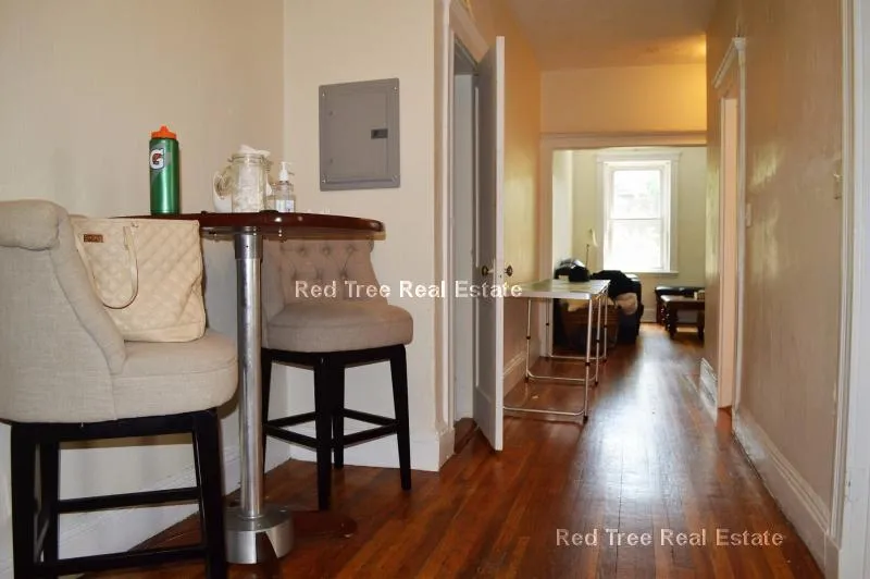 1 bed, 1 bath apartment for rent at 15 Egremont Rd Unit 1, Brighton — photo 2 of 11