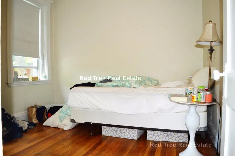1 bed, 1 bath apartment for rent at 15 Egremont Rd Unit 1, Brighton — photo 4 of 11