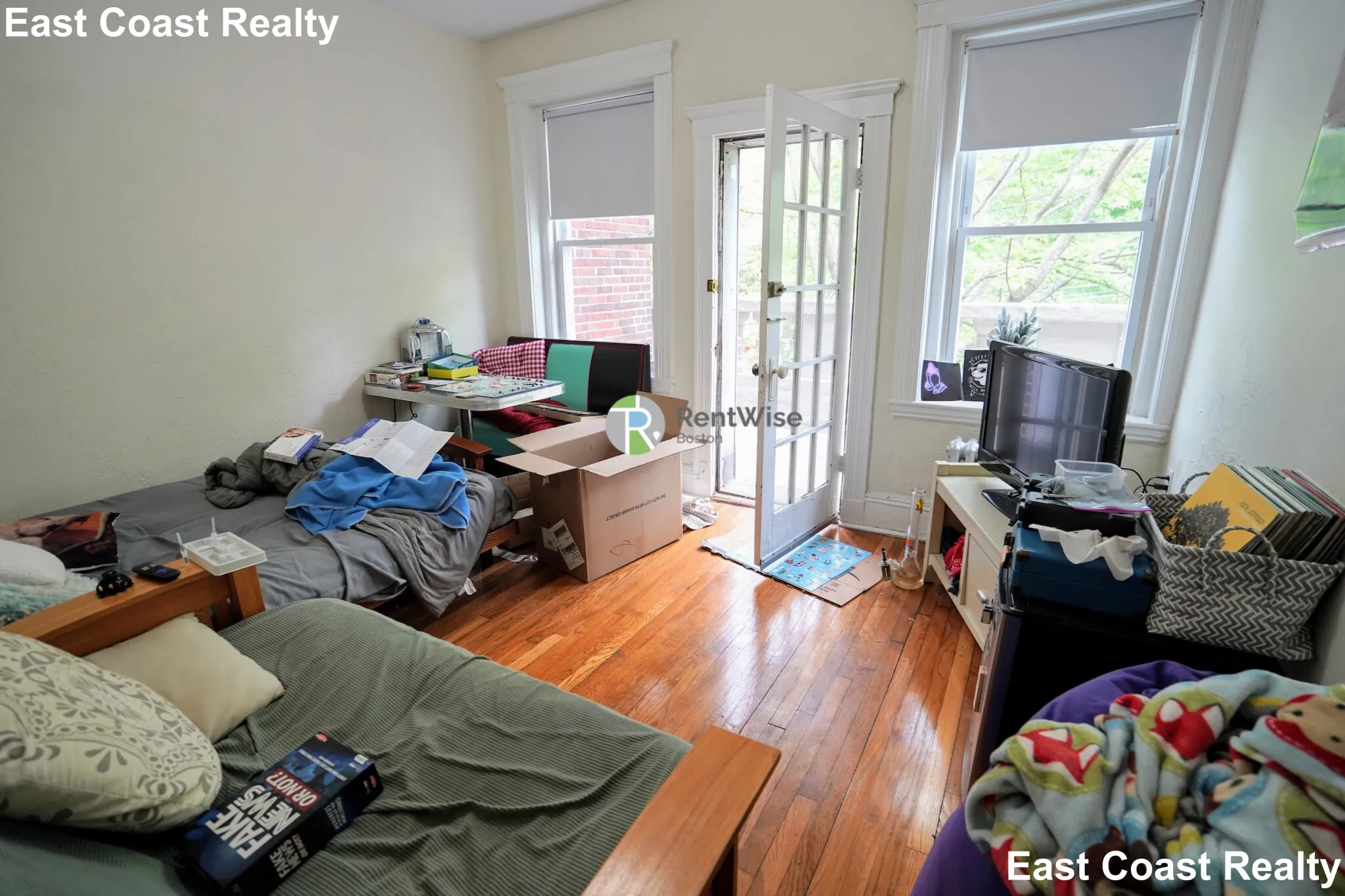 2 bed, 1 bath apartment for rent at 15 Egremont Rd Unit 5, Brighton — photo 1 of 14