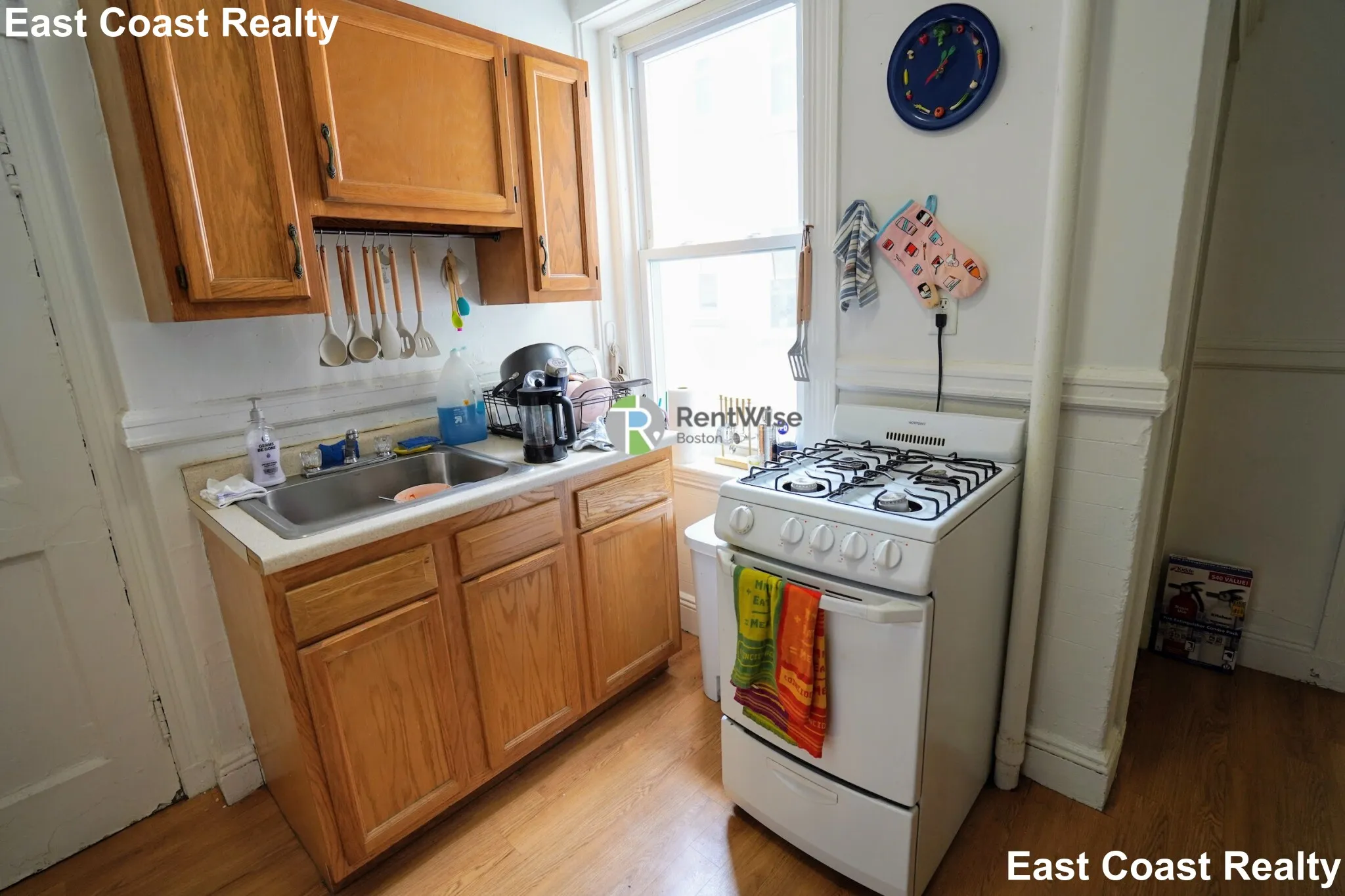 2 bed, 1 bath apartment for rent at 15 Egremont Rd Unit 5, Brighton — photo 6 of 14