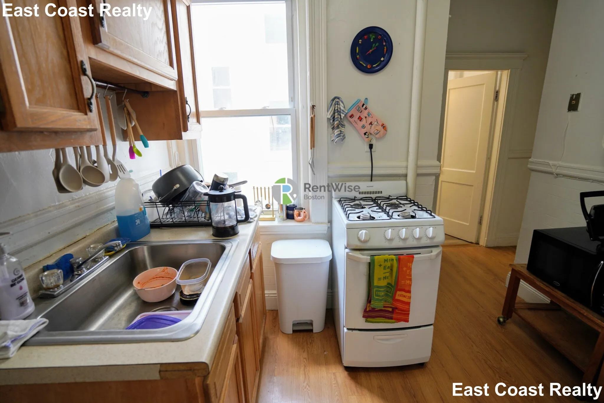 2 bed, 1 bath apartment for rent at 15 Egremont Rd Unit 5, Brighton — photo 4 of 14