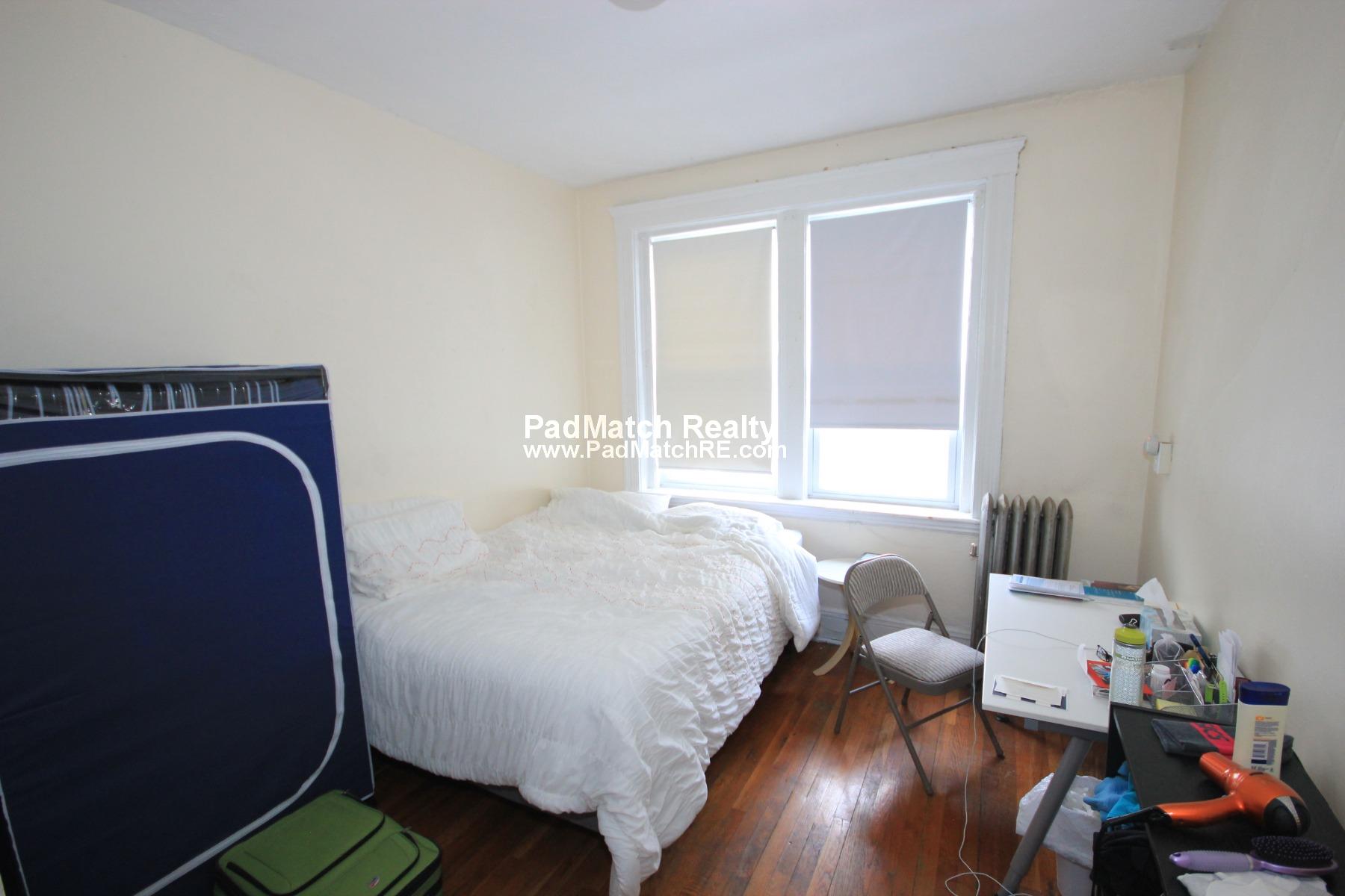 2 bed, 1 bath apartment for rent at 15 Egremont Rd Unit 9, Brighton — photo 2 of 8