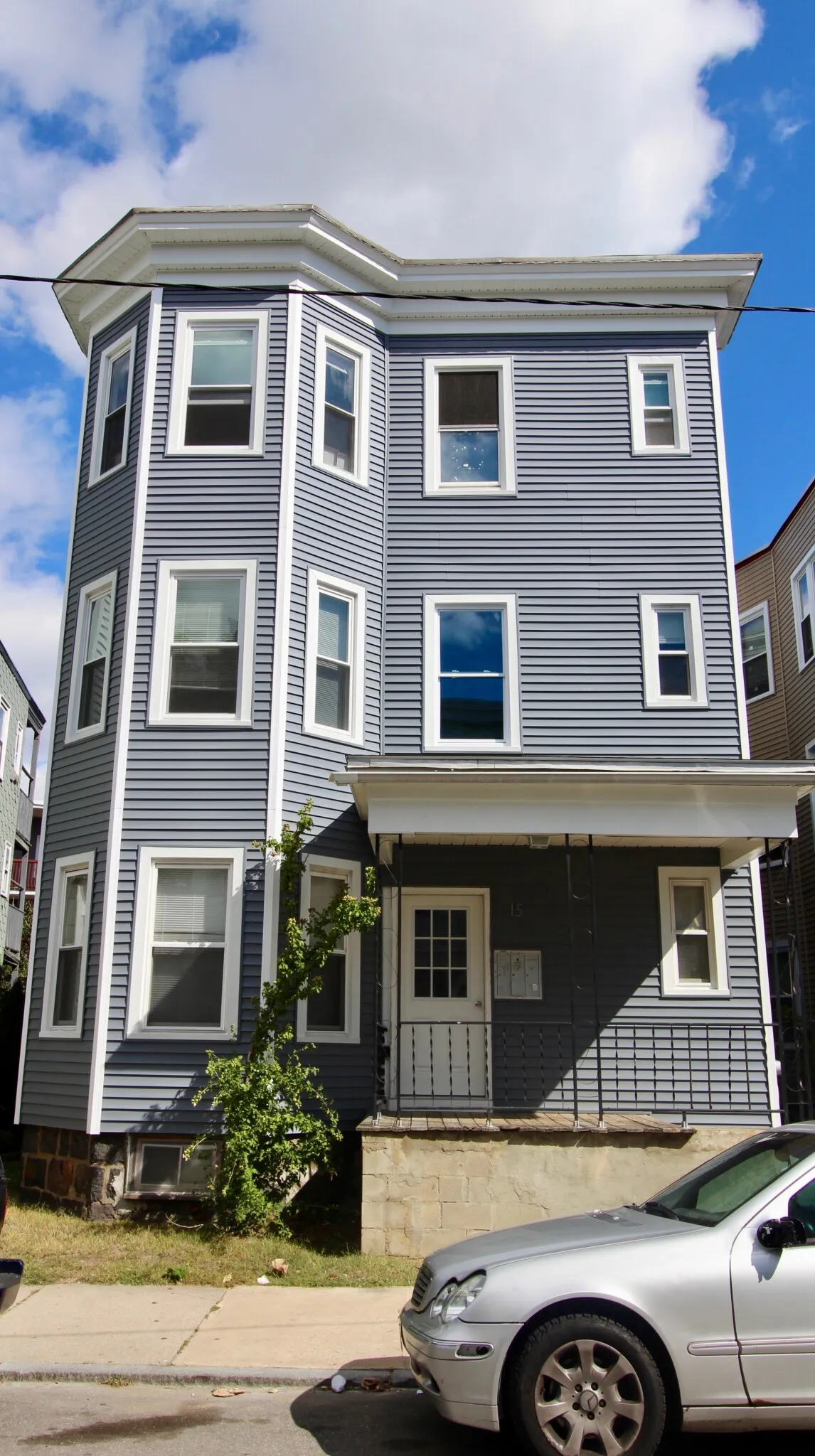 4 bed, 2 bath apartment for rent at 15 Elder St Unit 1, Dorchester — photo 9 of 9