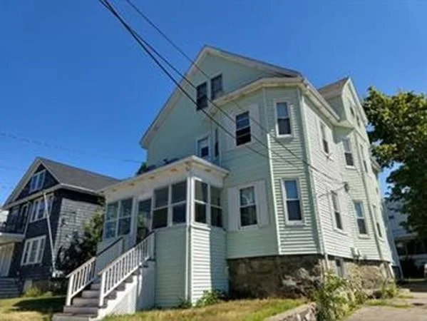 1 bed, 1 bath apartment for rent at 15 Elgin St Unit 3, West Roxbury
