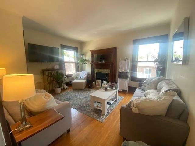 3 bed, 1 bath apartment for rent at 15 Elko St Unit 2, Brighton — photo 2 of 8