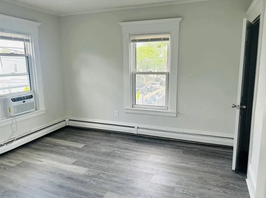 3 bed, 1 bath apartment for rent at 15 Ellsworth St Unit 2, East Somerville — photo 13 of 16