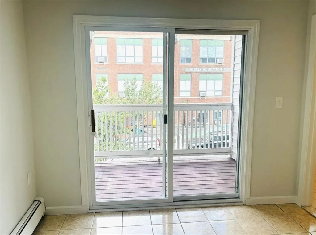3 bed, 1 bath apartment for rent at 15 Ellsworth St Unit 2, East Somerville — photo 15 of 16