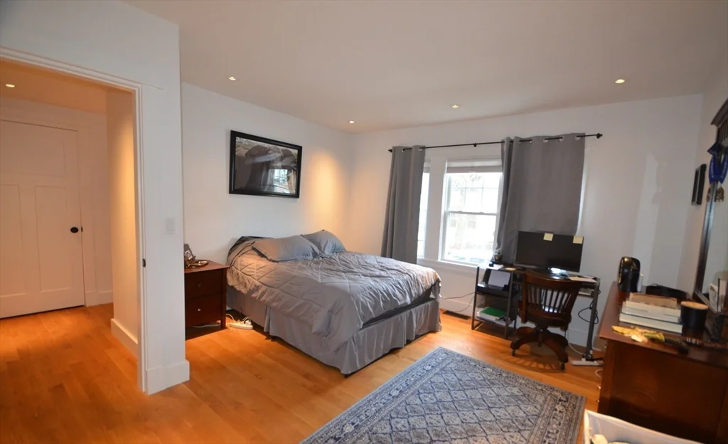 3 bed, 2 bath apartment for rent at 15 Elmira St Unit 1, Brighton — photo 1 of 34
