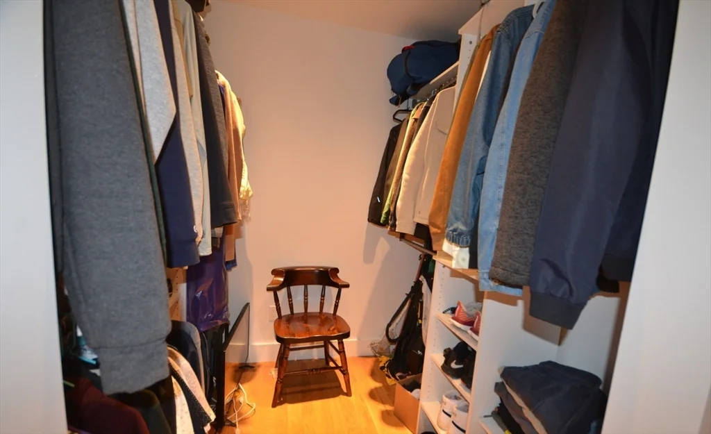 3 bed, 2 bath apartment for rent at 15 Elmira St Unit 1, Brighton — photo 6 of 34
