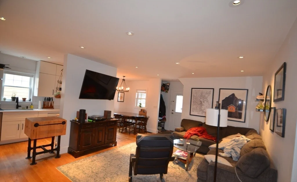 3 bed, 2 bath apartment for rent at 15 Elmira St Unit 1, Brighton — photo 26 of 34
