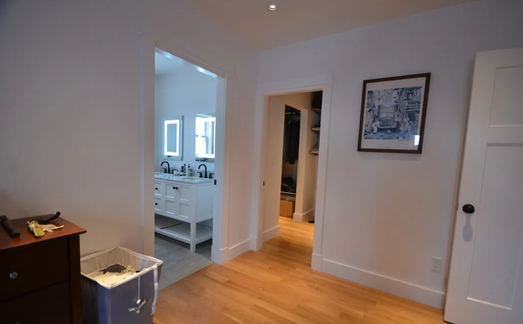3 bed, 2 bath apartment for rent at 15 Elmira St Unit 1, Brighton — photo 4 of 34