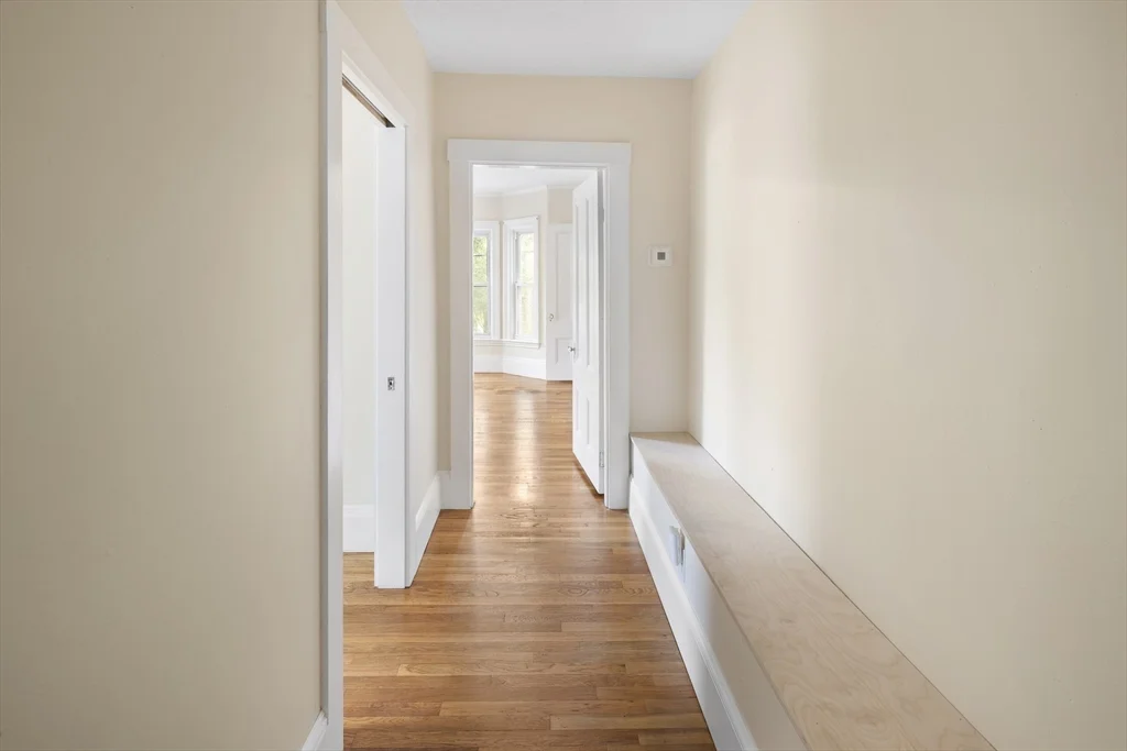 3 bed, 1 bath apartment for rent at 15 Emerson St Unit 0, Wakefield — photo 9 of 20