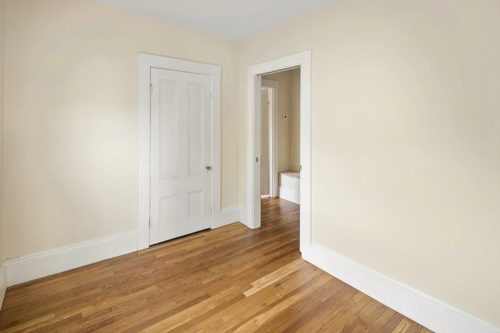 3 bed, 1 bath apartment for rent at 15 Emerson St Unit 0, Wakefield — photo 12 of 20