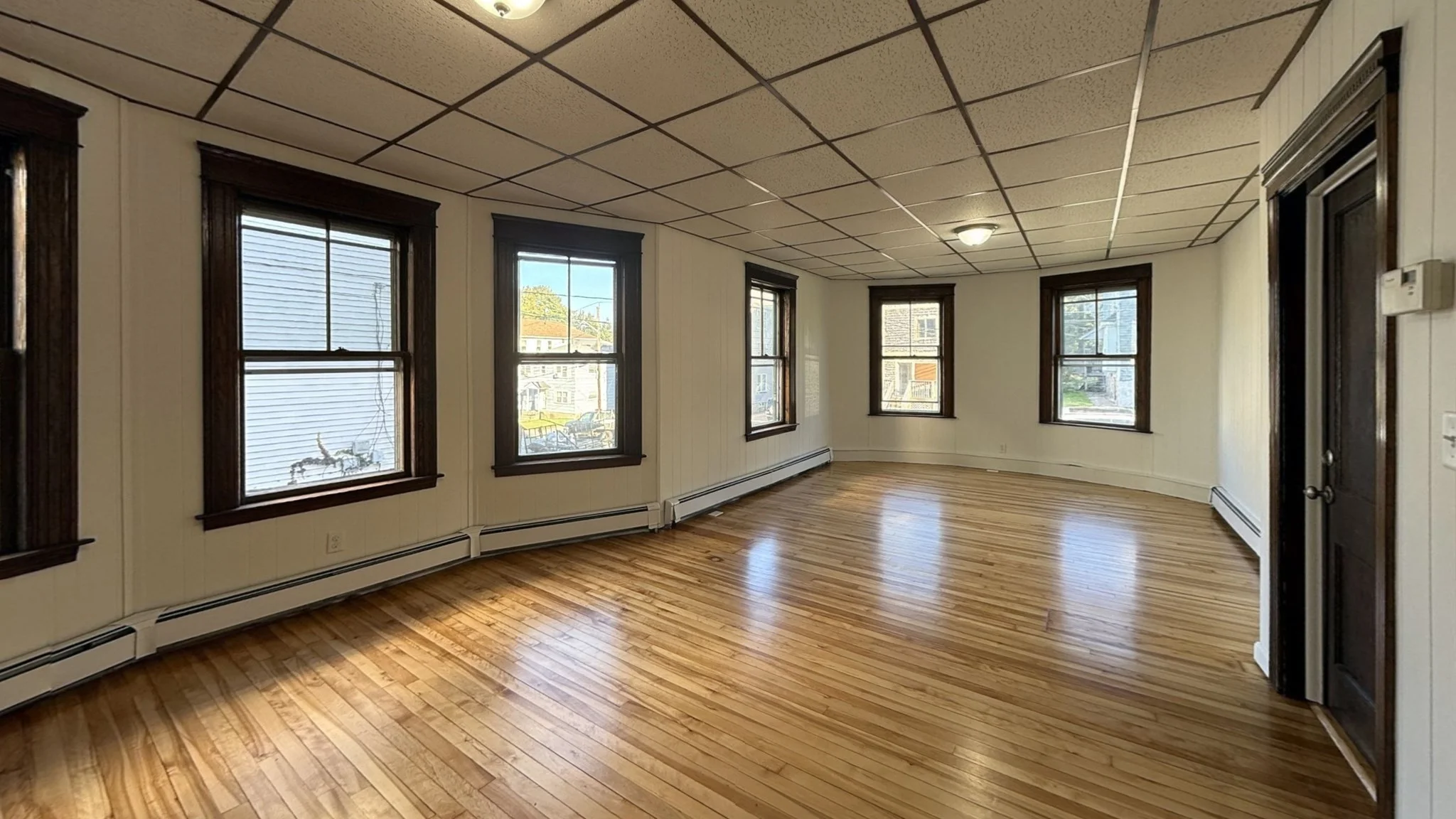 2 bed, 1 bath apartment for rent at 15 Ericsson St Unit 1, Worcester — photo 2 of 13