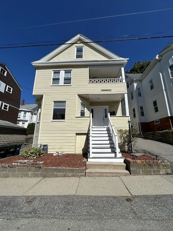 2 bed, 1 bath apartment for rent at 15 Estabrook Ave Unit 1, Marlborough — photo 1 of 17