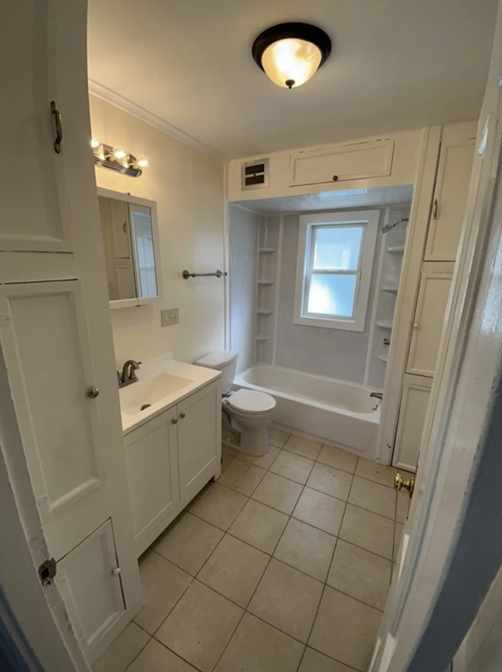 2 bed, 1 bath apartment for rent at 15 Estabrook Ave Unit 1, Marlborough — photo 15 of 17