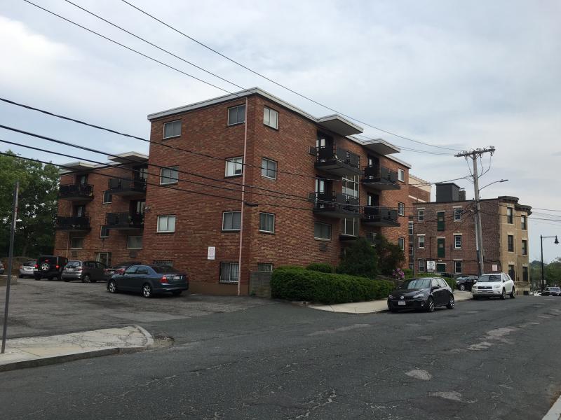 1 bed, 1 bath apartment for rent at 15 Euston Rd Unit 15, Brighton — photo 10 of 19